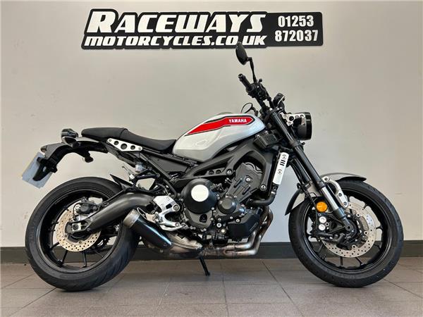 Motorcycle YAMAHA  Buy online at Raceways Motorcycles