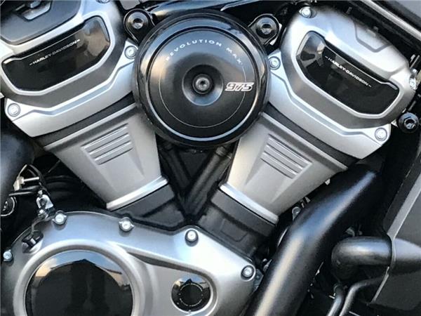 2022 Harley-Davidson Nightster