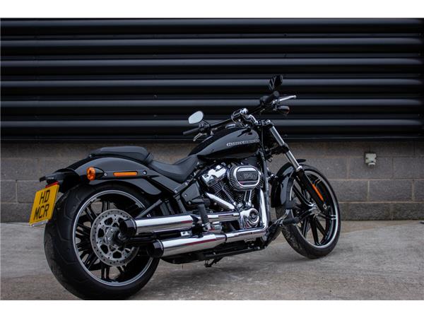 2022 Harley-Davidson Breakout  114