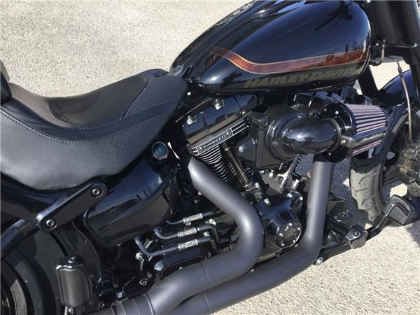 2016 HARLEY-DAVIDSON CVO FXSBE BREAKOUT