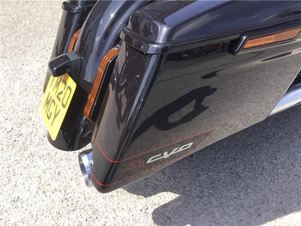2020 HARLEY-DAVIDSON CVO FLHXSE STREET GLIDE