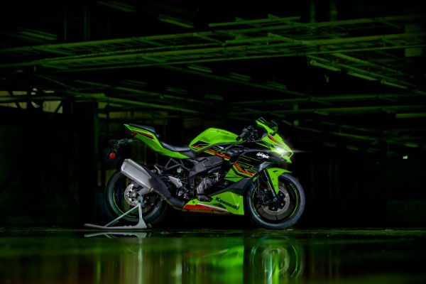 New 2024 Ninja ZX-4RR due in September | Bournemouth Kawasaki