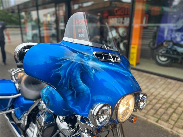 2019 HARLEY-DAVIDSON TOURING FLHX STREET GLIDE