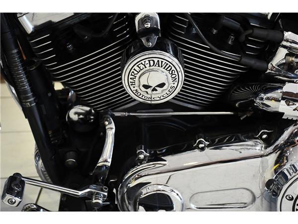 2017 HARLEY-DAVIDSON SOFTAIL FLSTC HERITAGE SOFTAIL CLASSIC
