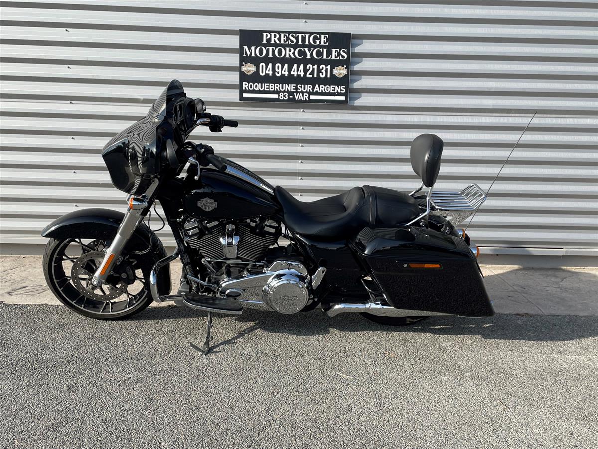 2022 HARLEY-DAVIDSON STREET GLIDE
