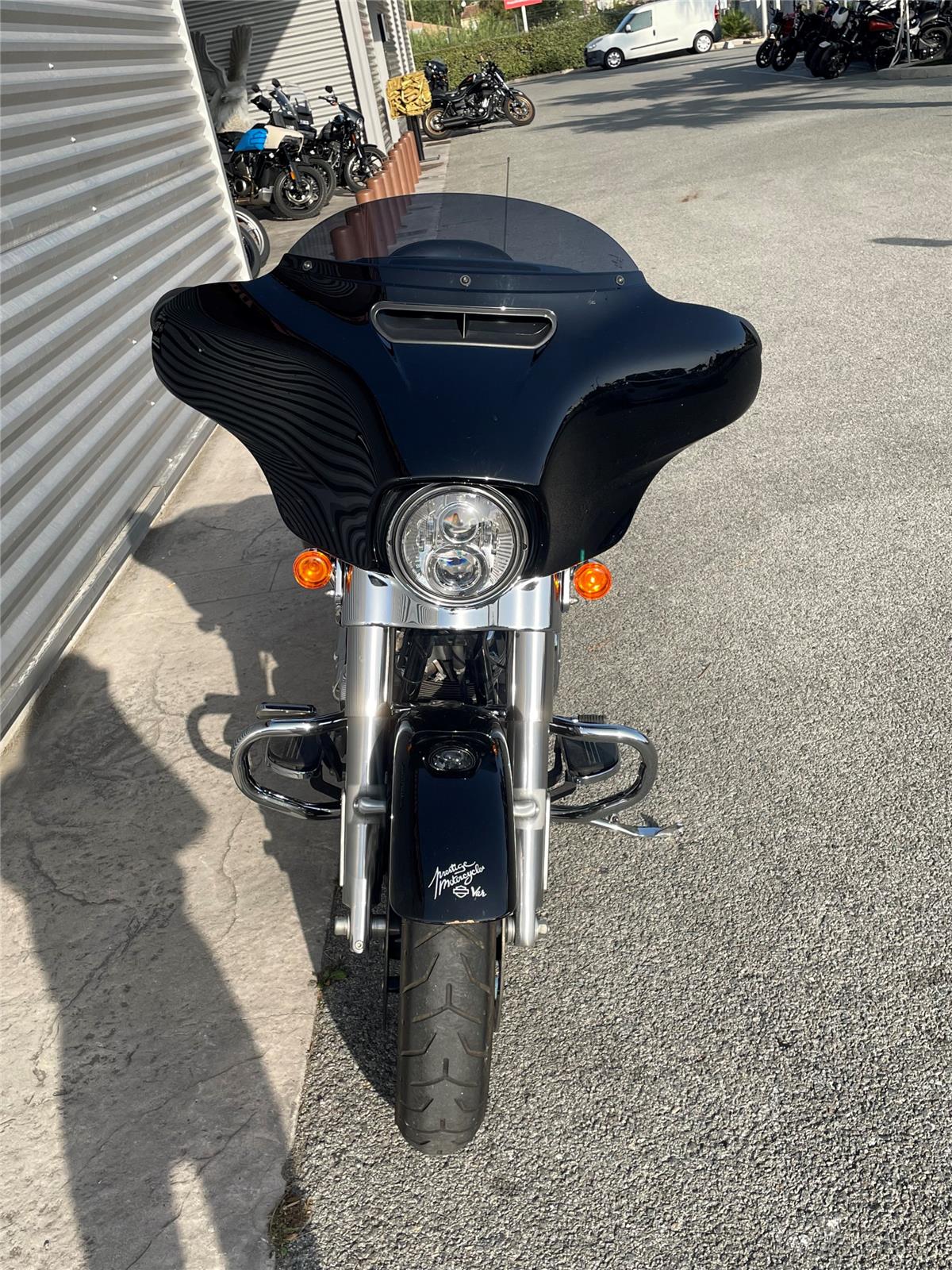 2022 HARLEY-DAVIDSON STREET GLIDE