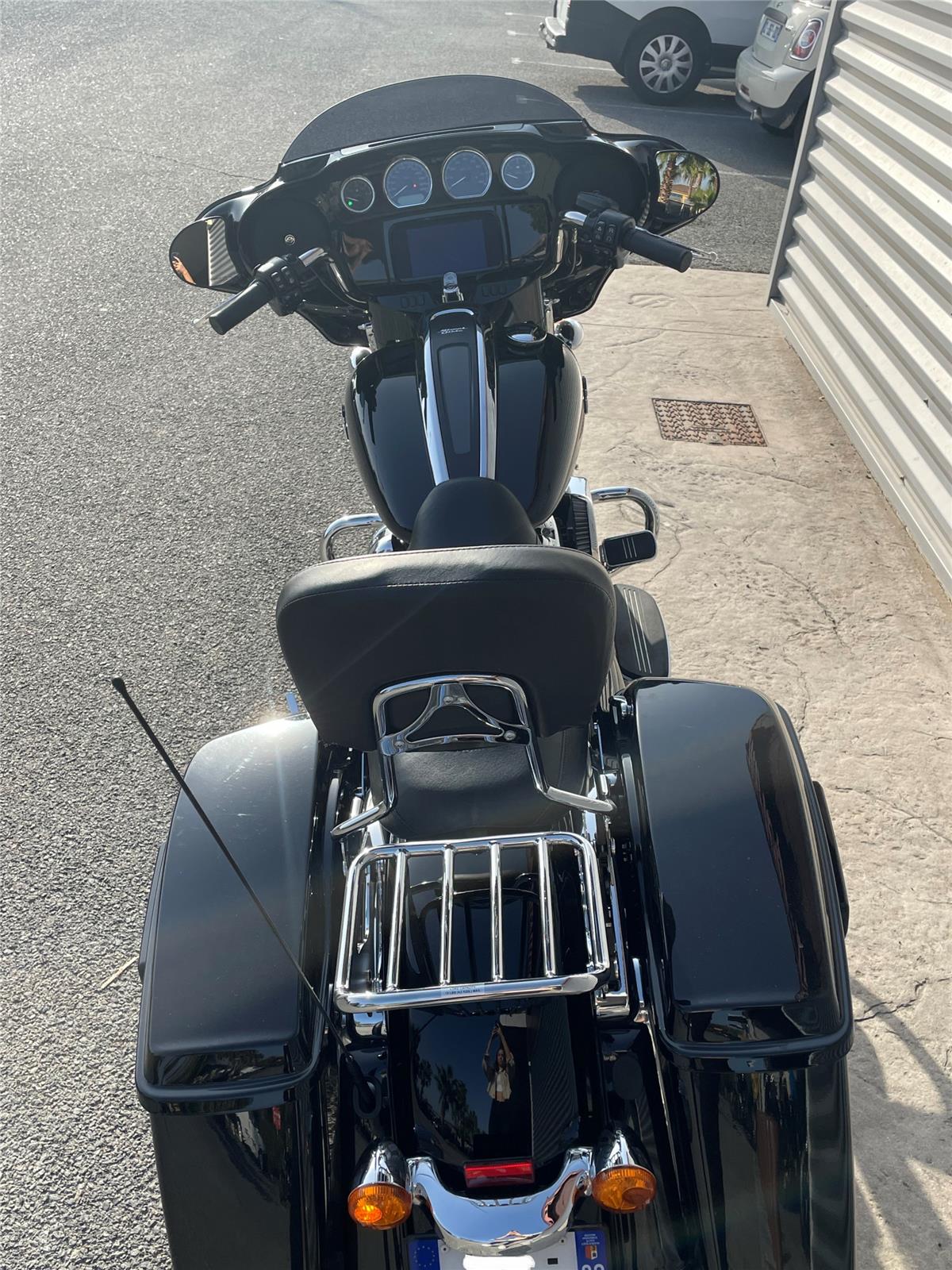 2022 HARLEY-DAVIDSON STREET GLIDE