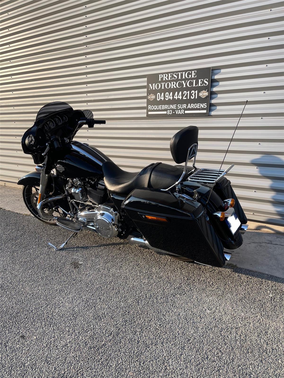 2022 HARLEY-DAVIDSON STREET GLIDE