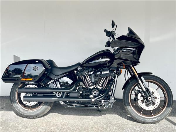2023 Harley-Davidson Softail 1870 Low Rider ST (Black)