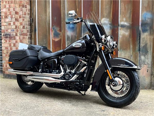 2021 Harley-Davidson Softail 1870 Heritage Classic 114 (Colour)