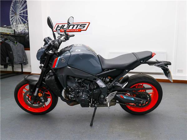 2021 Yamaha MT-09