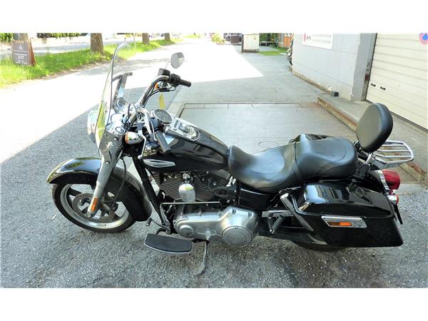 2012 Harley-Davidson Dyna Switchback  FLD Cruiser