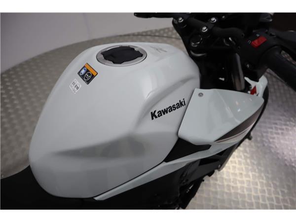 2022 Kawasaki Z400 