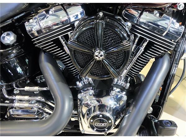 2015 Harley-Davidson Breakout