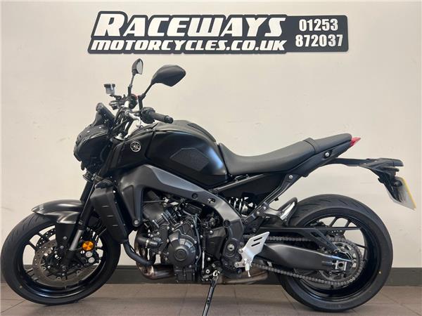 2021 YAMAHA MT-09