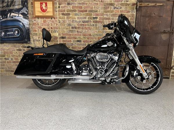 2023 Harley-Davidson Touring