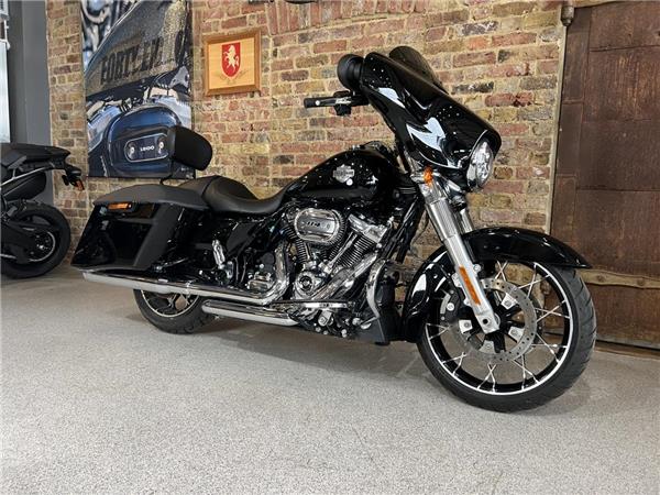 2023 Harley-Davidson Touring