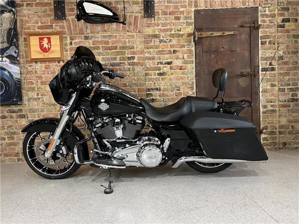 2023 Harley-Davidson Touring