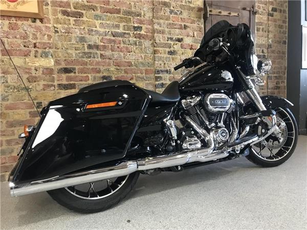 2021 Harley-Davidson Touring
