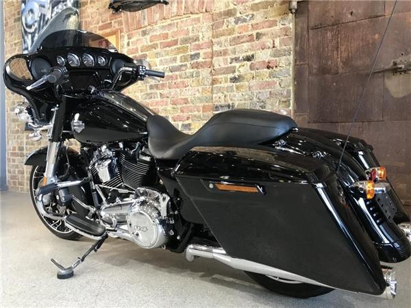 2021 Harley-Davidson Touring