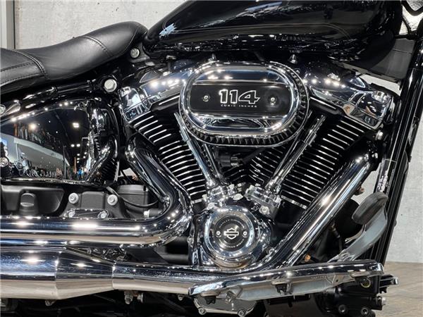 2023 HARLEY-DAVIDSON SOFTAIL FLHCS HERITAGE CLASSIC 114