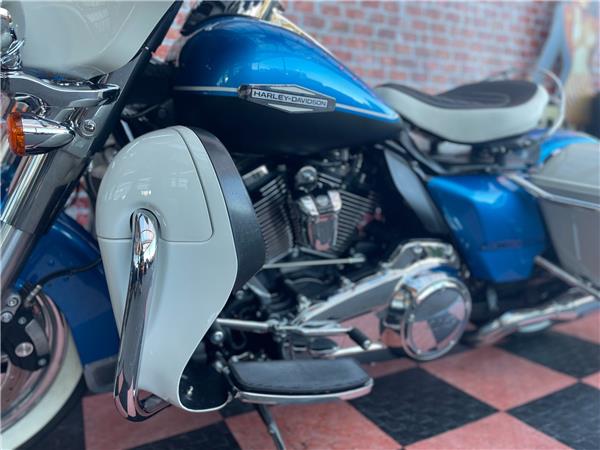 2021 HARLEY-DAVIDSON Touring FLH Electra Glide Revial 114