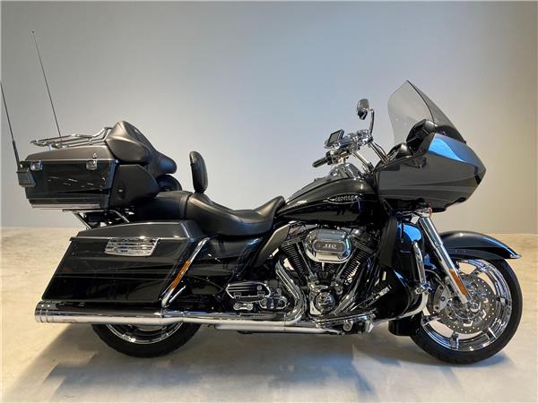 2012 HARLEY-DAVIDSON CVO FLTRUSE Road Glide Ultra ABS CVO