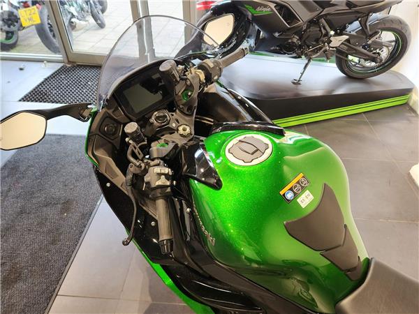2023 Kawasaki Ninja H2 SX