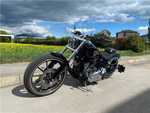 2015 HARLEY-DAVIDSON Softail FXSB Breakout 103 ABS