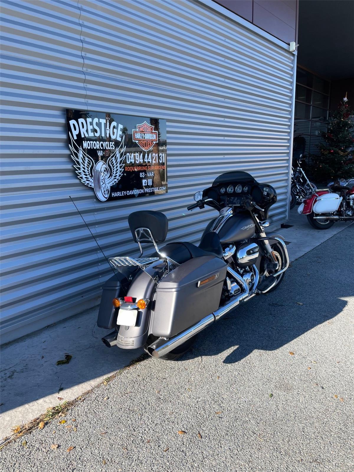 2017 HARLEY-DAVIDSON STREET GLIDE