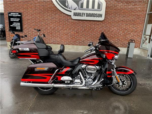 TOURING ELECTRA ULTRA 1868 LIMITED CVO