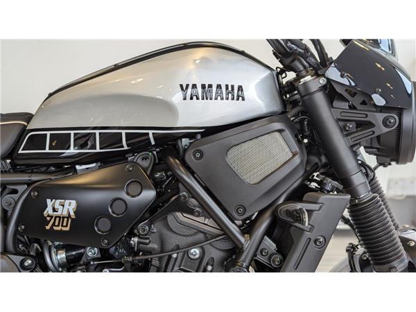 2023 Yamaha XSR700