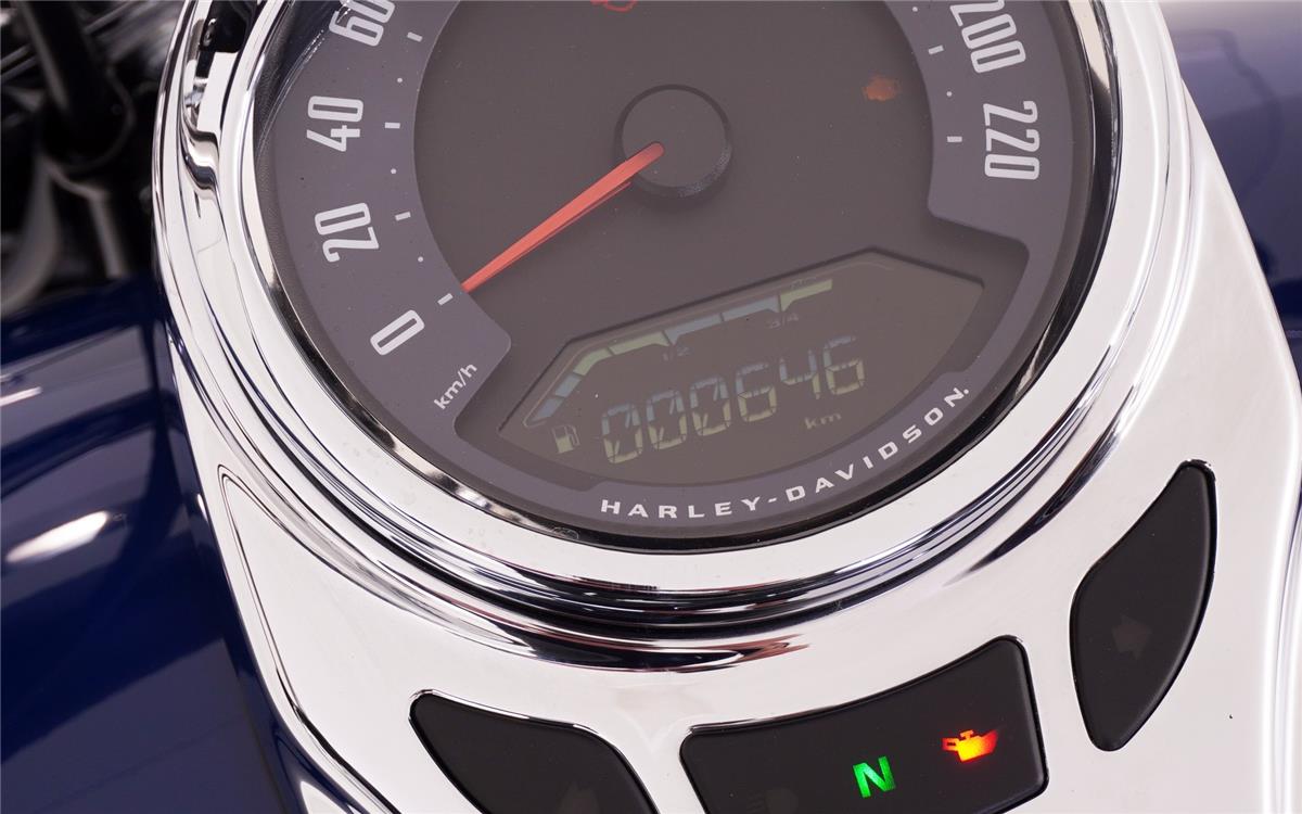 2023 harley-davidson FLHCS Heritage Classic 114