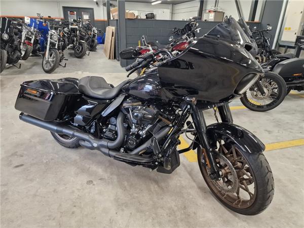 2022 Harley-Davidson Road Glide ST