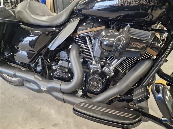2022 Harley-Davidson Road Glide ST