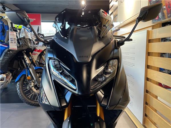 2023 Yamaha TMAX