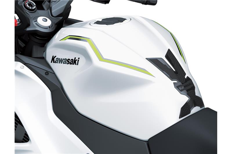 Tank pad Kawasaki (Black)