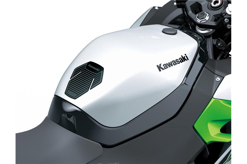 Tank pad Kawasaki (Black)