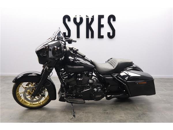 2020 Harley-Davidson Street Glide Special