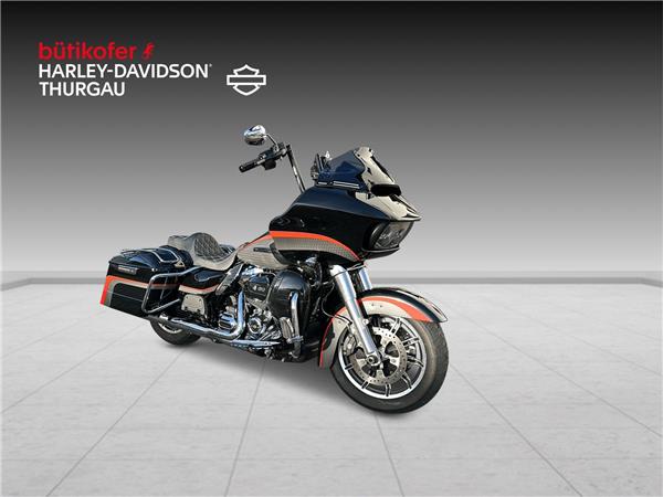 2018 HARLEY-DAVIDSON Touring FLTRU Road Glide Ultra 114ABS