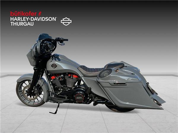 2018 HARLEY-DAVIDSON CVO FLHXSE Street Glide ABS CVO 117