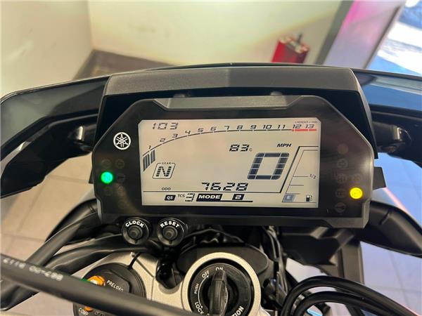 2021 YAMAHA MT-10