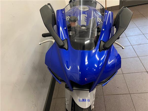 2020 YAMAHA YZF-R1