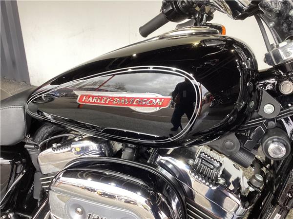 2009 Harley-Davidson Sportster 1200 XL Sportster Custom