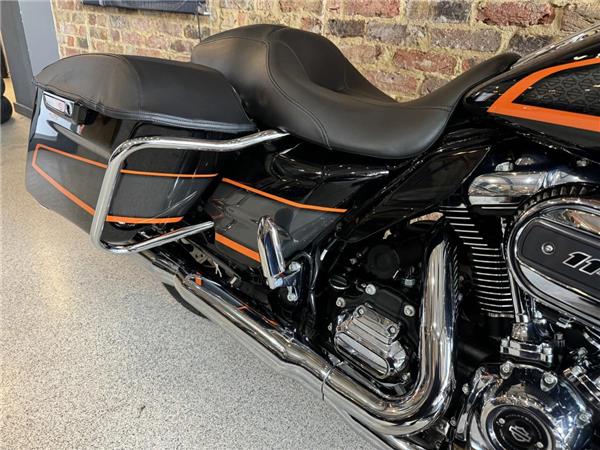 2022 Harley-Davidson Touring