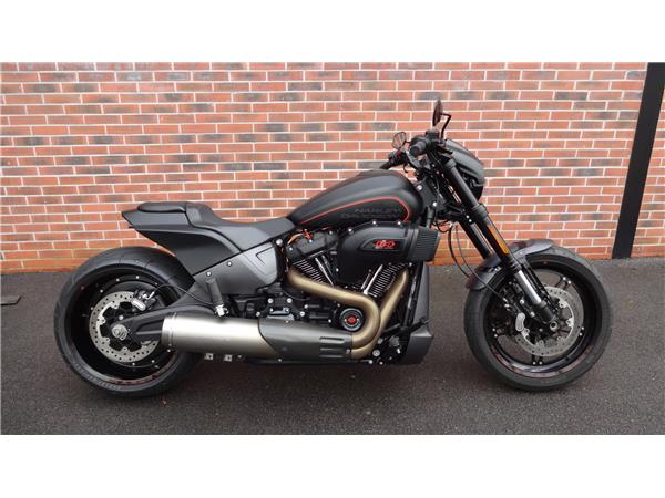 SOFTAIL FXDR 1868