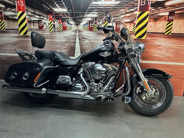 TOURING ROAD KING 1690