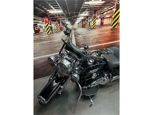 TOURING ROAD KING 1690