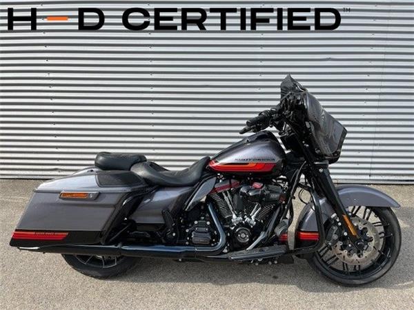 2020 Harley-Davidson CVO Street Glide FLHXSE Tourer