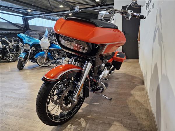 TOURING ROAD GLIDE 1923 CVO